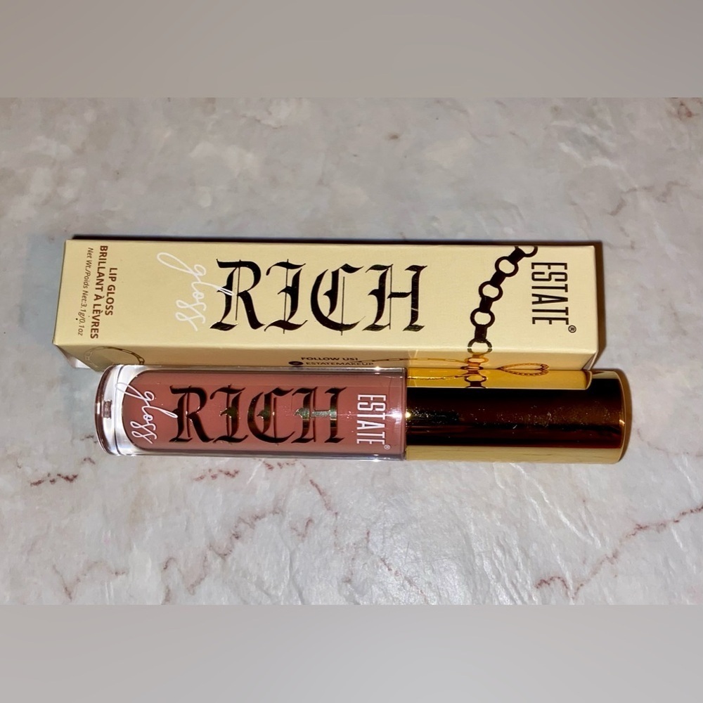 *FREE ESTATE COSMETICS, GLOSS,‎ MANI PEDI cruelty free and vegan